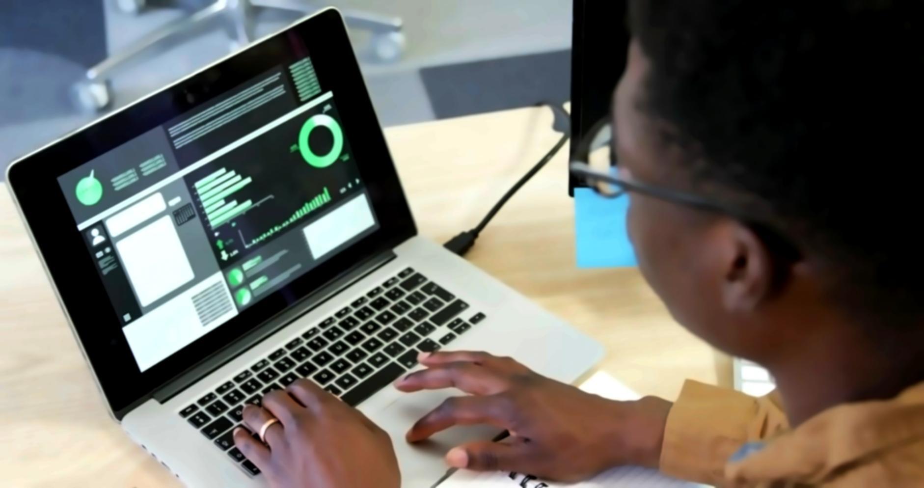 UX-Design-Kurs Lernumgebung mit strukturierten Inhalten und interaktiven Elementen